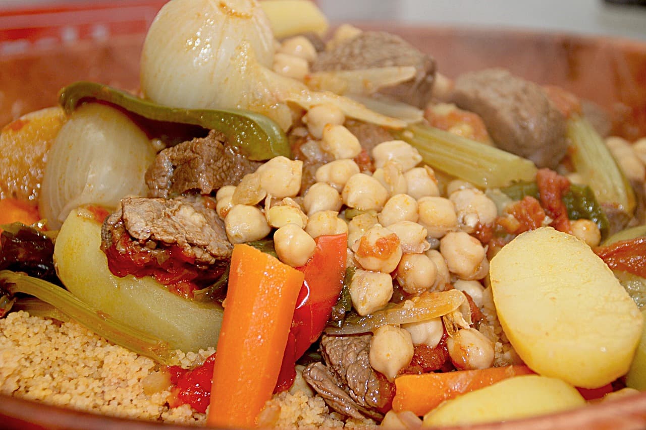 Guiso de garbanzos con verduras